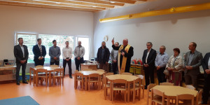 Slavnostní otevření přístavby MŠ Komárov - 1599743499_Otevření nové budovy MŠ Komárov 9.9. 2020 (37).jpg